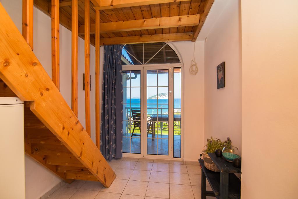 Villa Panorama Keri Cameră foto